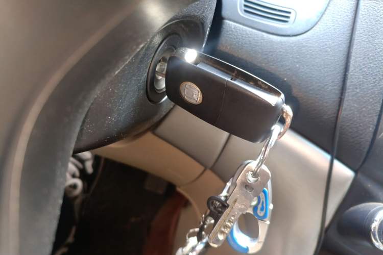 Used Honda Accord 2004 2.0L Vehicle Key
