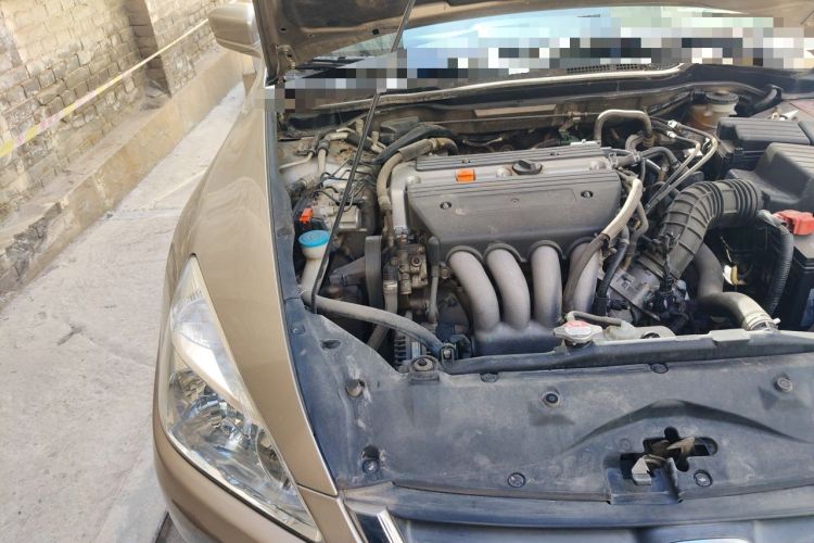Used Honda Accord 2004 2.4L Engine Bay Right