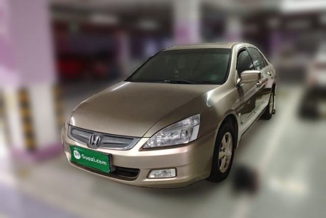 Honda Accord 2004 2.4L مستعملة