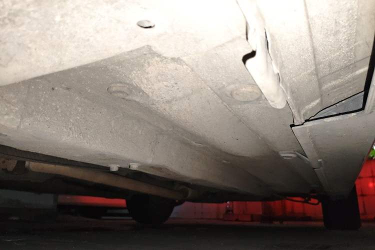 Used Honda Accord 2004 2.4L Chassis Front Left