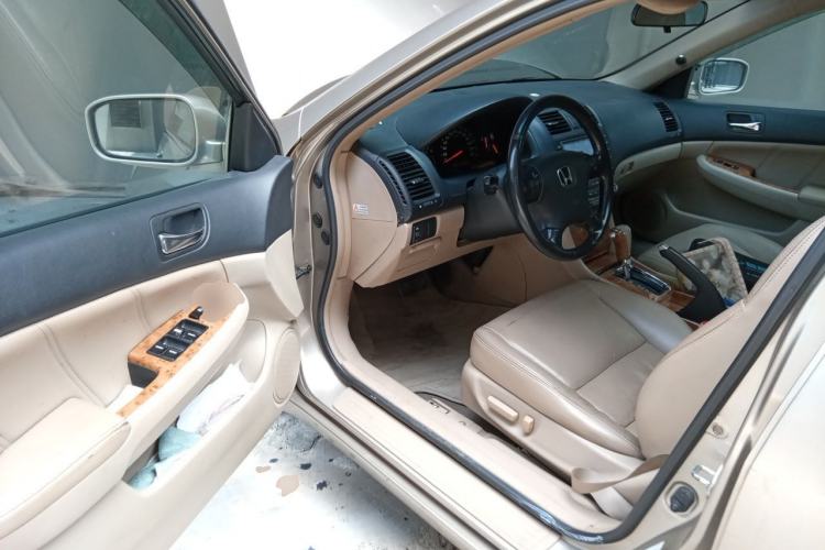 Used Honda Accord 2004 2.4L Driver Seat