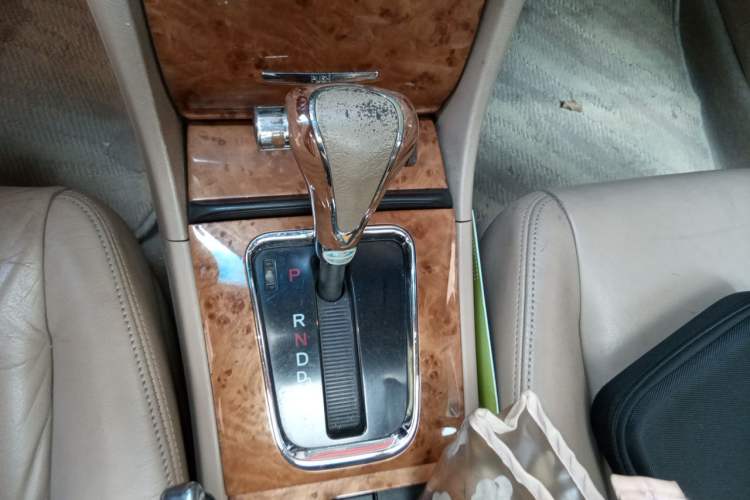 Used Honda Accord 2004 2.4L Gear Lever