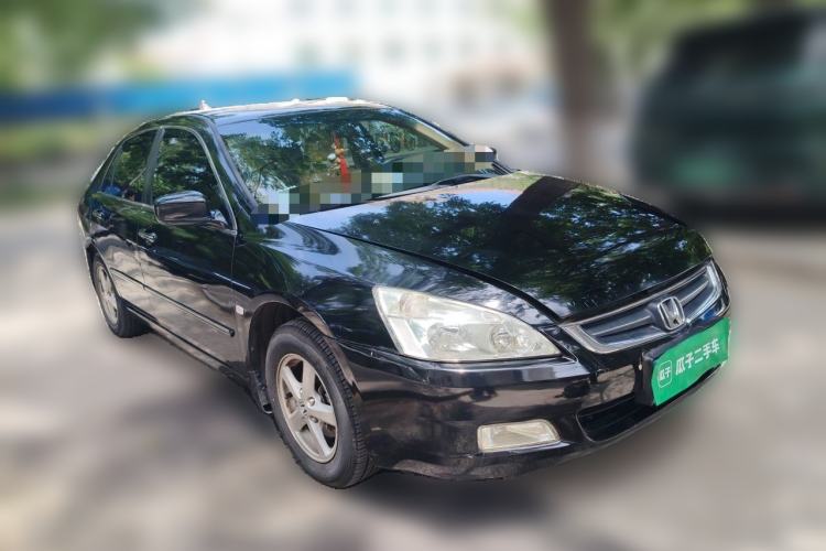 Used Honda Accord 2005 2.0L standard version Front Right 45 Deg