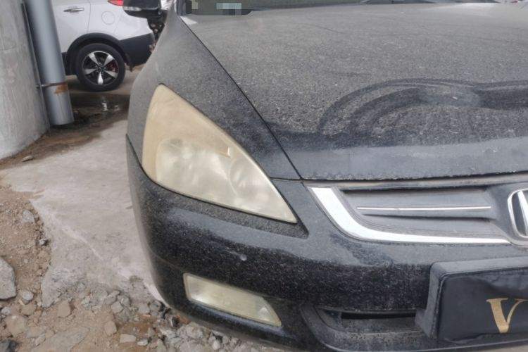 Used Honda Accord 2005 3.0L V6 Right Front Headlight