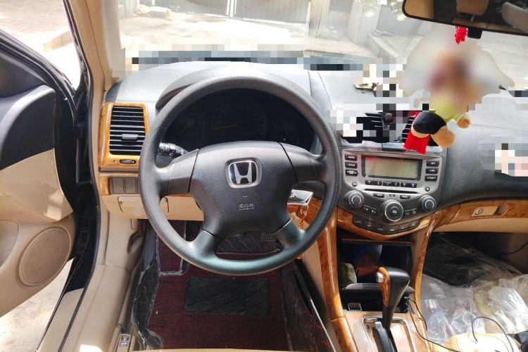 Used Honda Accord 2005 2.0L standard version Steering Wheel