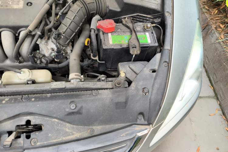 Used Honda Accord 2005 2.0L standard version Engine Bay Left