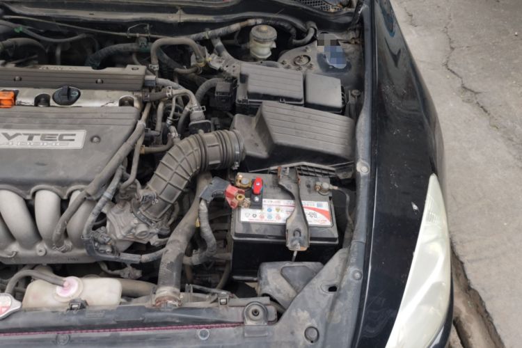 Used Honda Accord 2006 2.4L heated version Engine Bay Left