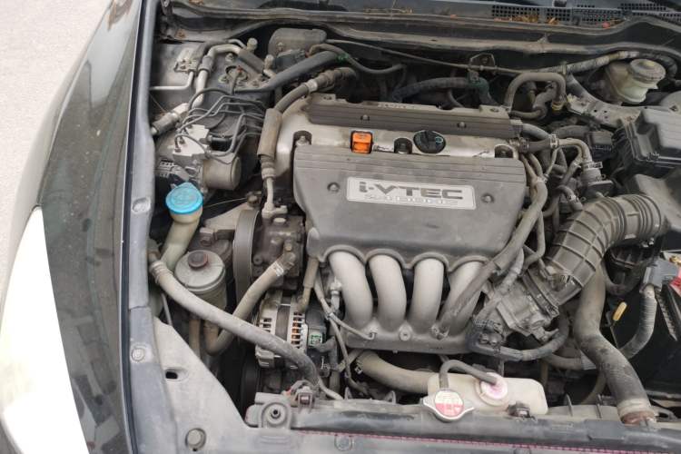 Used Honda Accord 2006 2.4L heated version Engine Bay Right