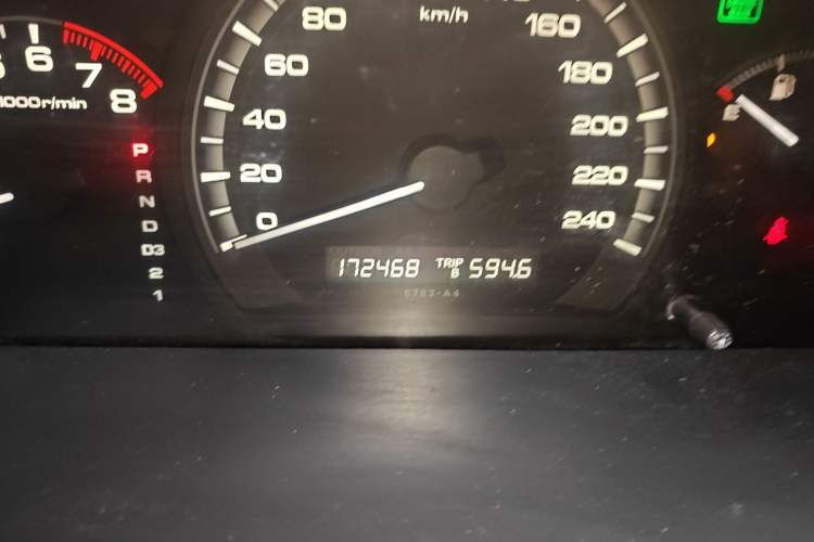 Used Honda Accord 2006 2.4L standard version Odometer Close Up