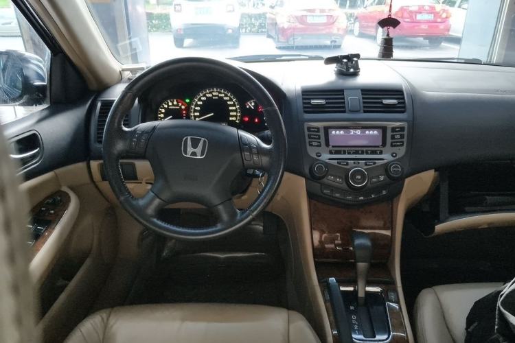 Used Honda Accord 2006 2.4L standard version Steering Wheel