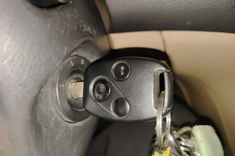 Used Honda Accord 2006 2.4L Luxury Edition Vehicle Key