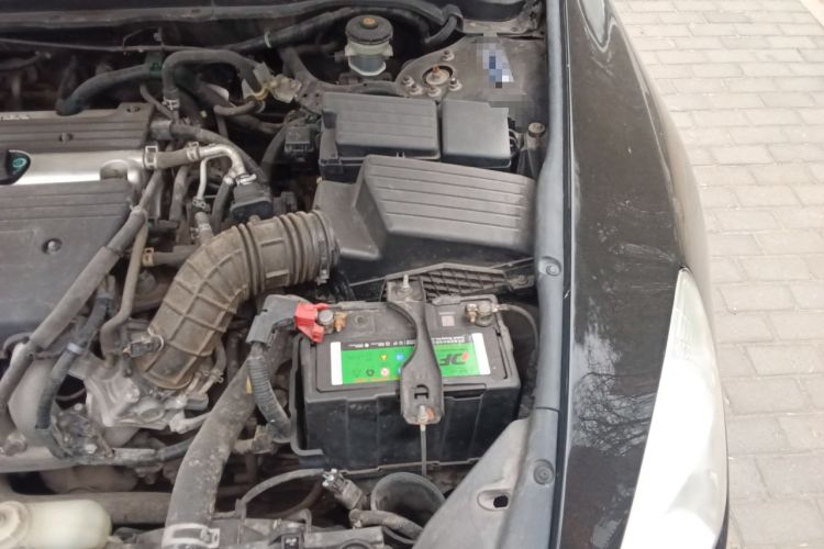 Used Honda Accord 2007 2.4L Automatic Comfort Classic Edition Engine Bay Left