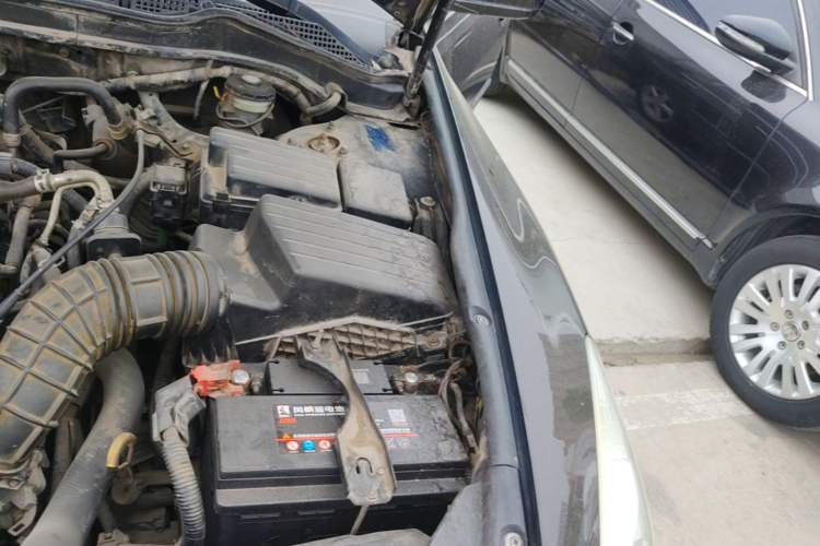 Used Honda Accord 2007 2.0L automatic comfort version Engine Bay Left