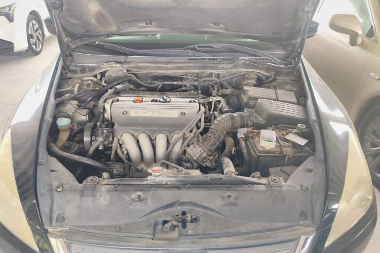 Used Honda Accord 2007 2.4L Automatic Luxury Classic Edition Engine Bay