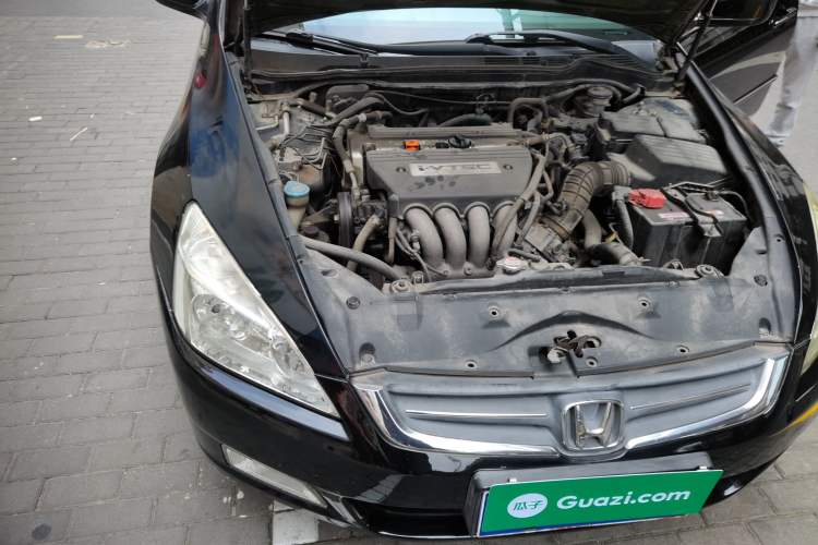 Used Honda Accord 2007 2.4L Automatic Comfort Classic Edition Engine Bay Right