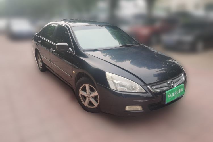 Used Honda Accord 2007 2.4L Automatic Comfort Classic Edition Front Right 45 Deg