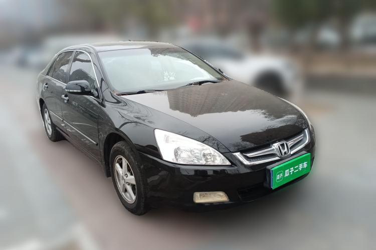 Used Honda Accord 2007 2.4L Automatic Comfort Classic Edition Front Right 45 Deg