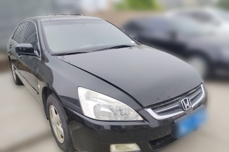 Used Honda Accord 2007 2.0L automatic comfort version Front Right 45 Deg