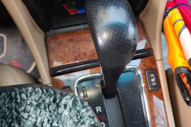 Used Honda Accord 2007 2.4L Automatic Comfort Classic Edition Gear Lever