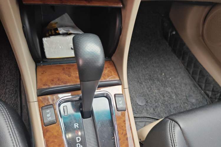 Used Honda Accord 2007 2.4L Automatic Comfort Classic Edition Gear Lever
