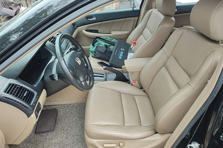 Used Honda Accord 2007 2.0L automatic comfort version Left Front Seat