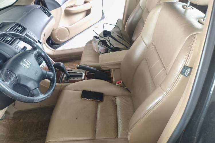Used Honda Accord 2007 2.4L Automatic Luxury Classic Edition Left Front Seat