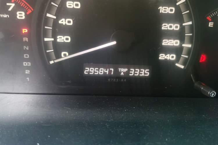 Used Honda Accord 2007 2.4L Automatic Comfort Classic Edition Odometer Close Up