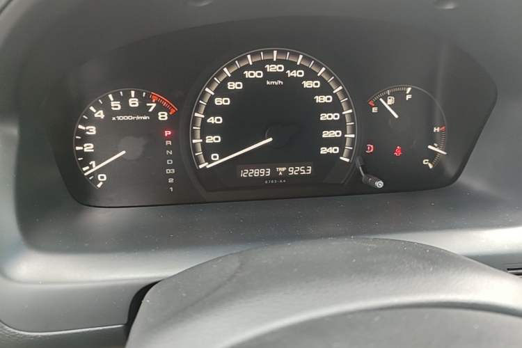 Used Honda Accord 2007 2.0L automatic comfort version Odometer Close Up