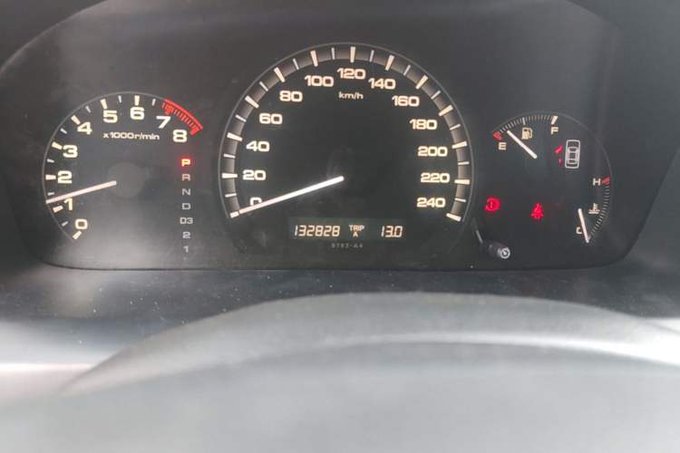 Used Honda Accord 2007 2.0L automatic comfort version Odometer Close Up