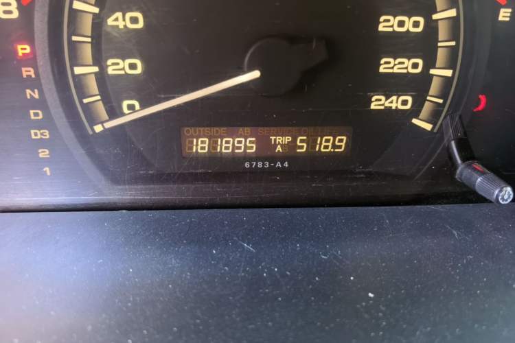 Used Honda Accord 2007 2.0L automatic comfort version Odometer Close Up