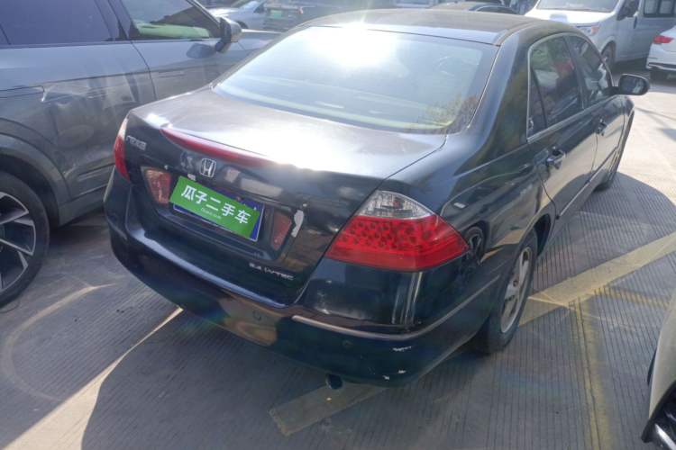 Used Honda Accord 2007 2.4L Automatic Comfort Classic Edition Rear Right 45 Deg