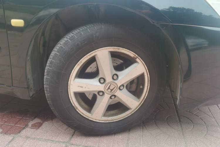 Used Honda Accord 2007 2.4L Automatic Comfort Classic Edition Right Front Wheel Hub
