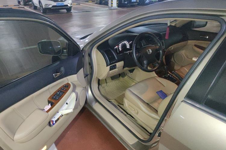 Used Honda Accord 2007 2.4L Automatic Comfort Classic Edition Driver Seat