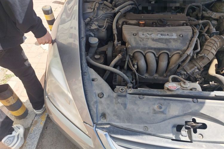 Used Honda Accord 2007 2.4L Automatic Comfort Classic Edition Engine Bay Right
