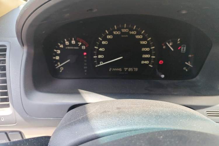 Used Honda Accord 2007 2.4L Automatic Comfort Classic Edition Odometer Close Up