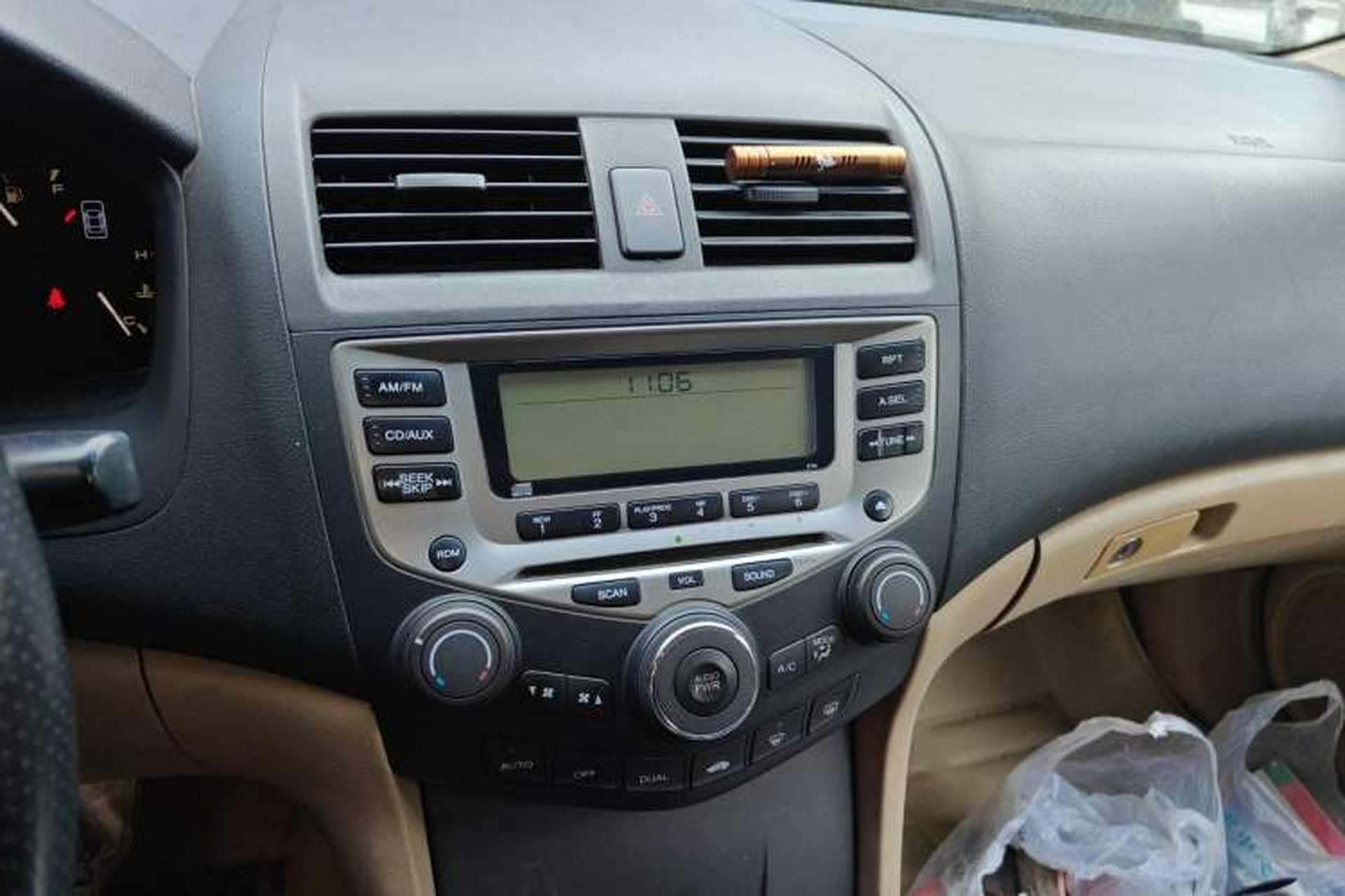 Used Honda Accord 2007 2.0L automatic comfort version Audio And AC Panel