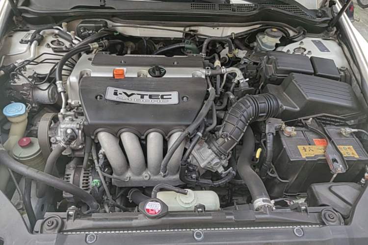 Used Honda Accord 2007 2.4L Automatic Comfort Classic Edition Engine Bay