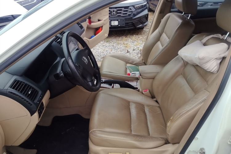 Used Honda Accord 2007 2.4L Automatic Comfort Classic Edition Left Front Seat