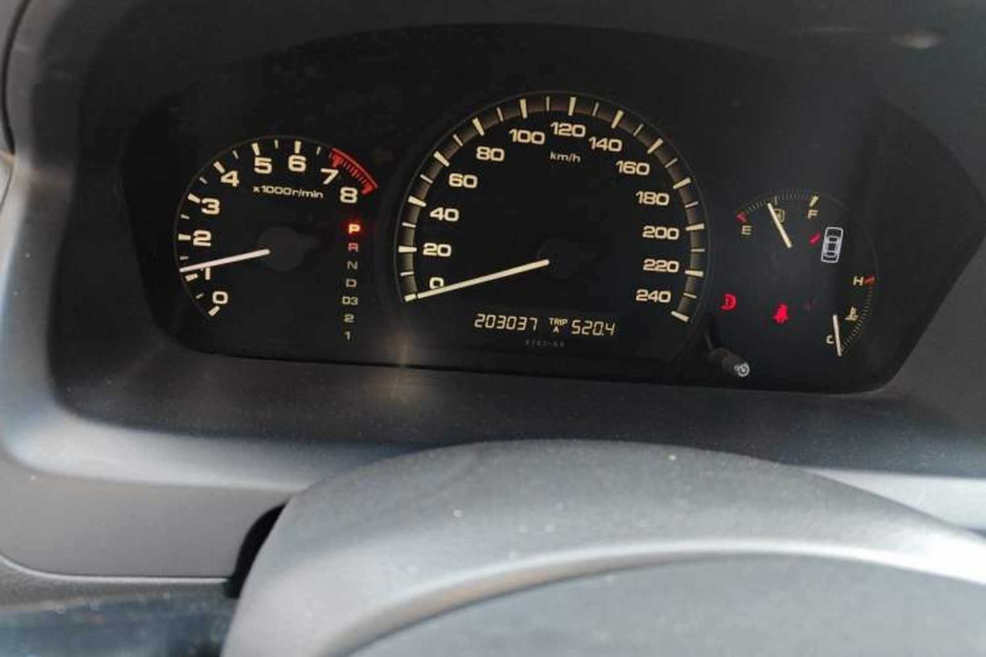 Used Honda Accord 2007 2.0L automatic comfort version Odometer Close Up
