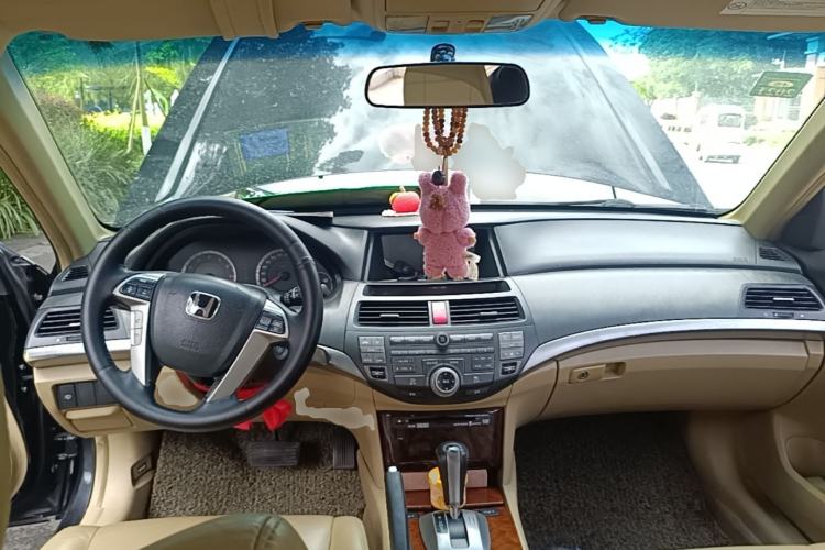 Used Honda Accord 2008 2.0L EX Center Console