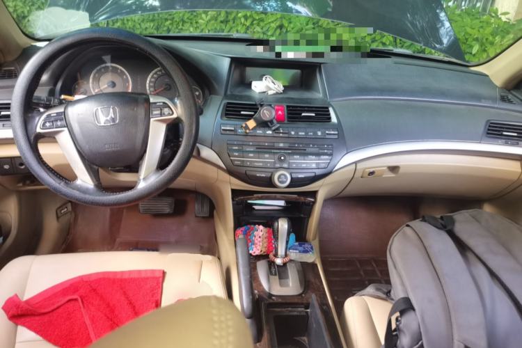 Used Honda Accord 2008 2.0L EX Center Console