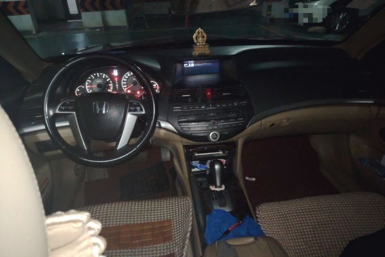 Used Honda Accord 2008 2.0L EX Center Console