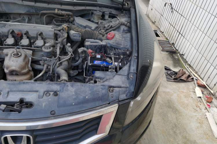 Used Honda Accord 2008 2.0L MT Engine Bay Left