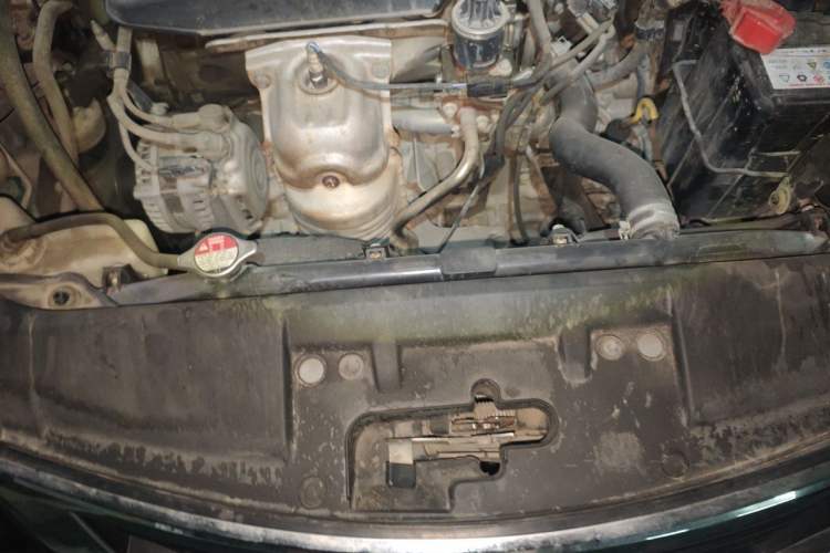 Used Honda Accord 2008 2.0L EX Engine Bay