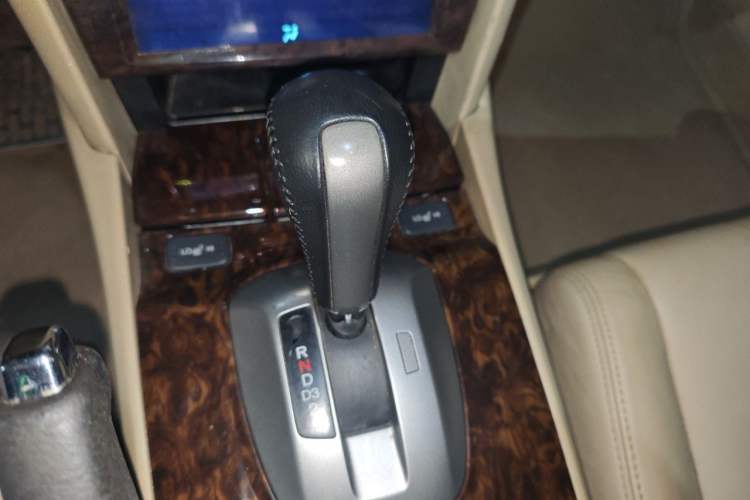 Used Honda Accord 2008 2.0L EX Gear Lever