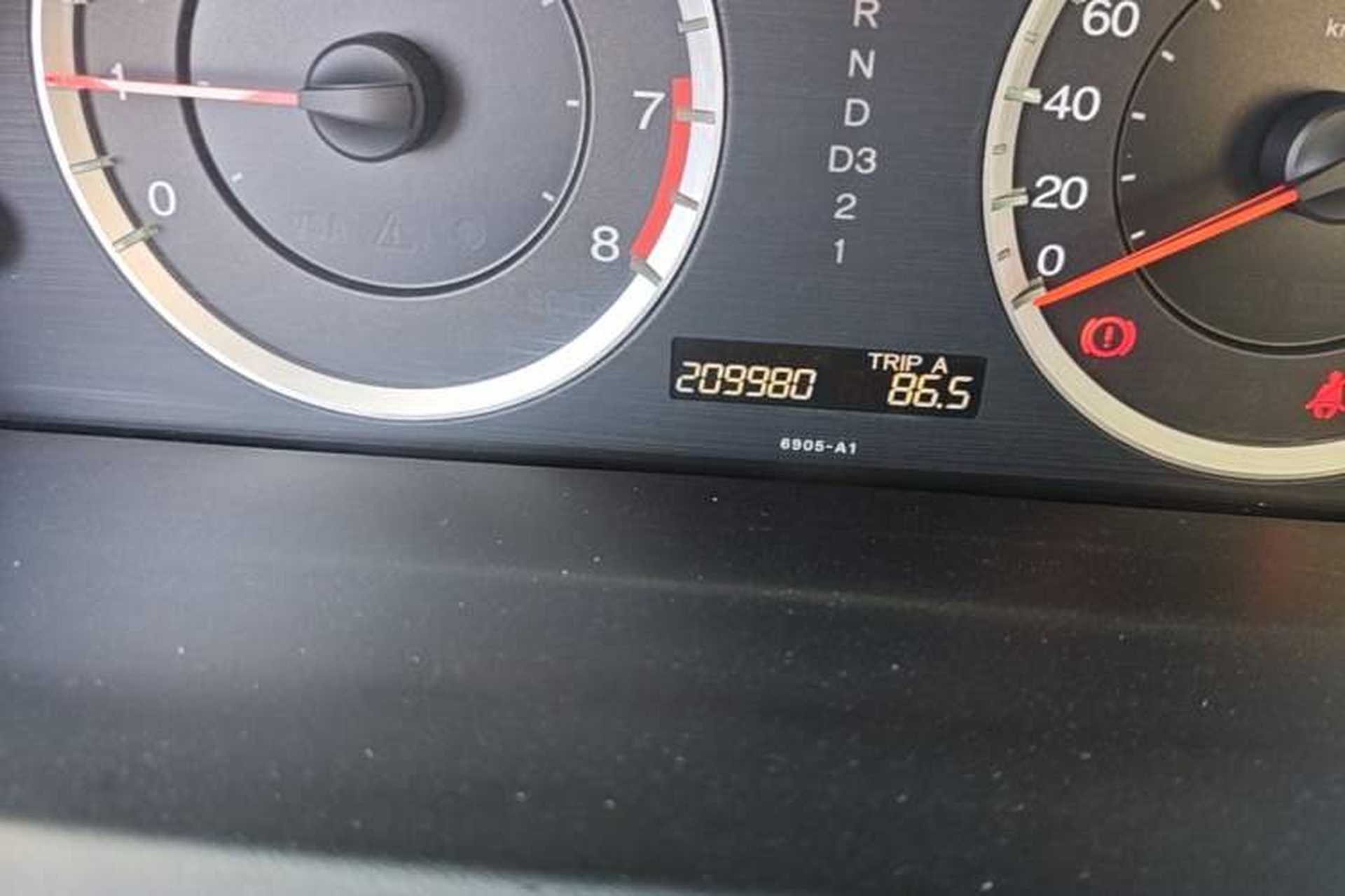 Used Honda Accord 2008 2.0L EX Odometer Close Up