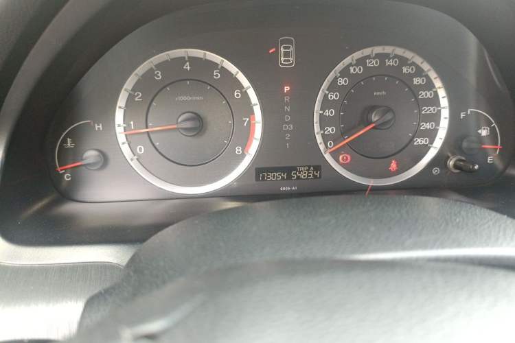 Used Honda Accord 2008 2.0L EX Odometer Close Up