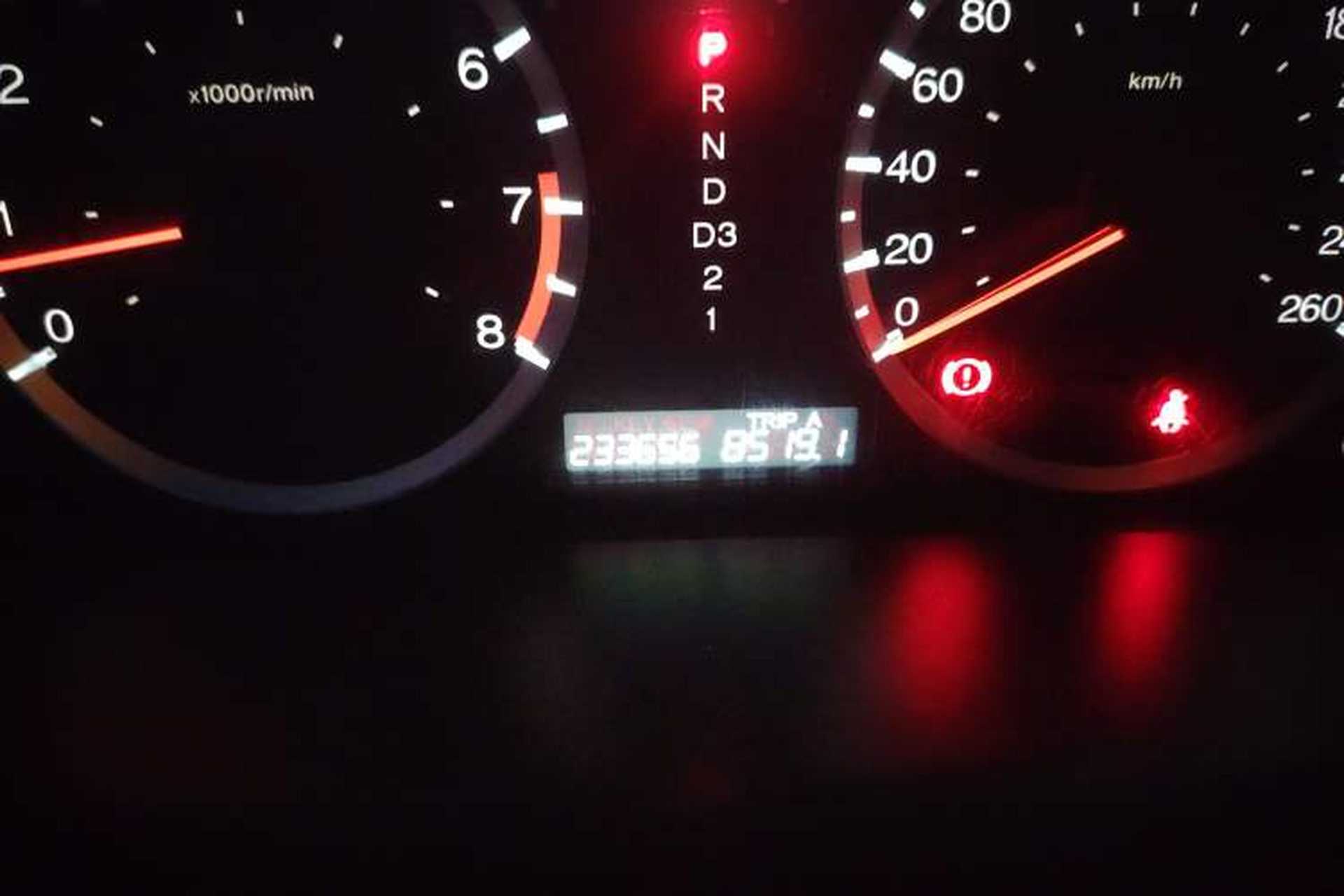 Used Honda Accord 2008 2.0L EX Odometer Close Up