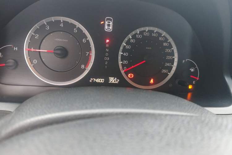 Used Honda Accord 2008 2.4L EX Odometer Close Up