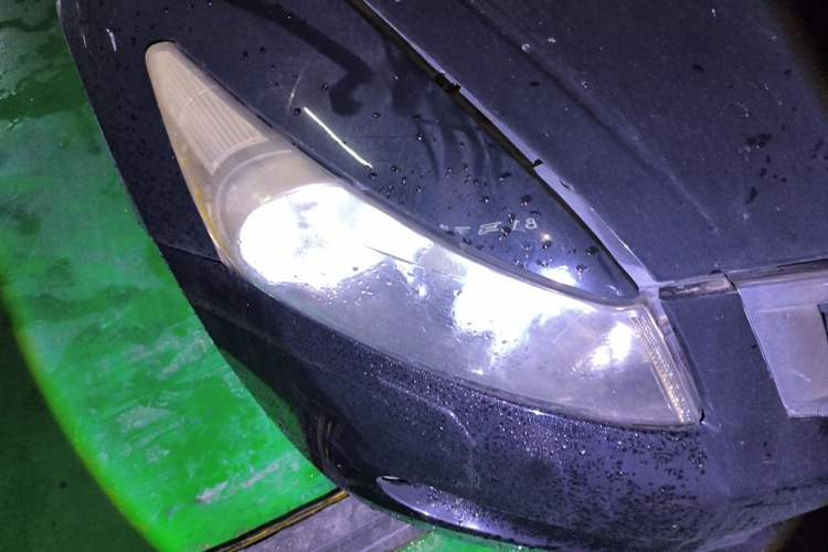 Used Honda Accord 2008 2.4L EX Right Front Headlight